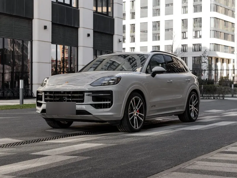 Porsche Cayenne GTS, 2024