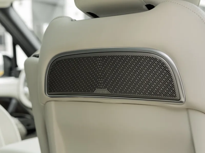 Land Rover Range Rover Autobiography 2026, фото 12