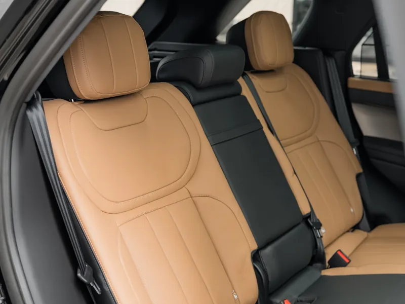 Land Rover Range Rover Sport Dynamic SE 2026, фото 12