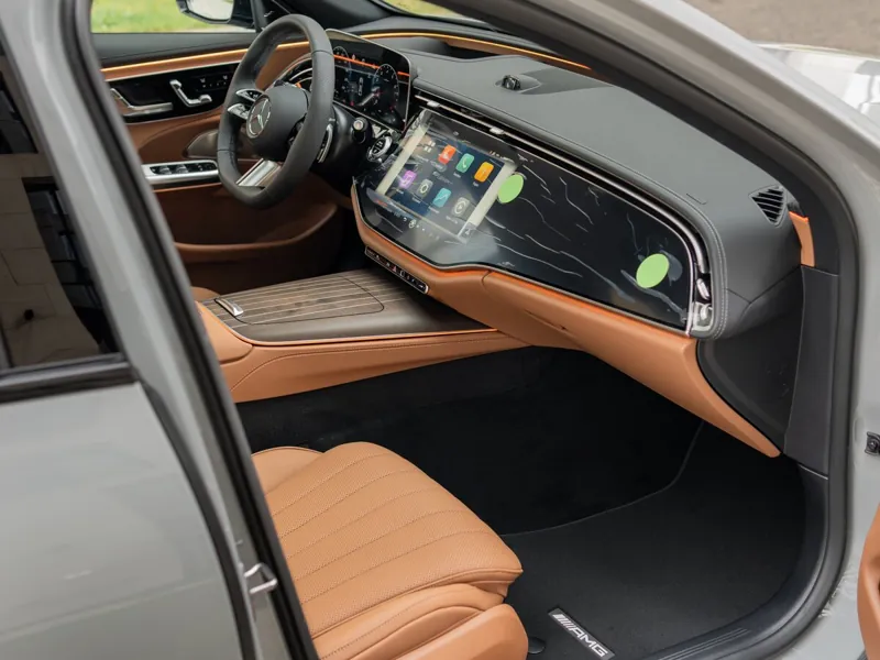 Mercedes-Benz E-Класс E 300 4MATIC AMG Line 2026, фото 12